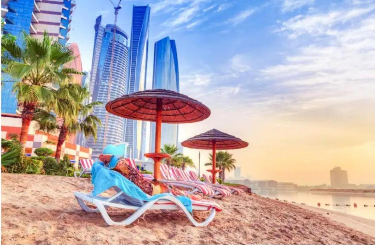 Corniche Street - Superb Lovely Room Абу Даби Екстериор снимка